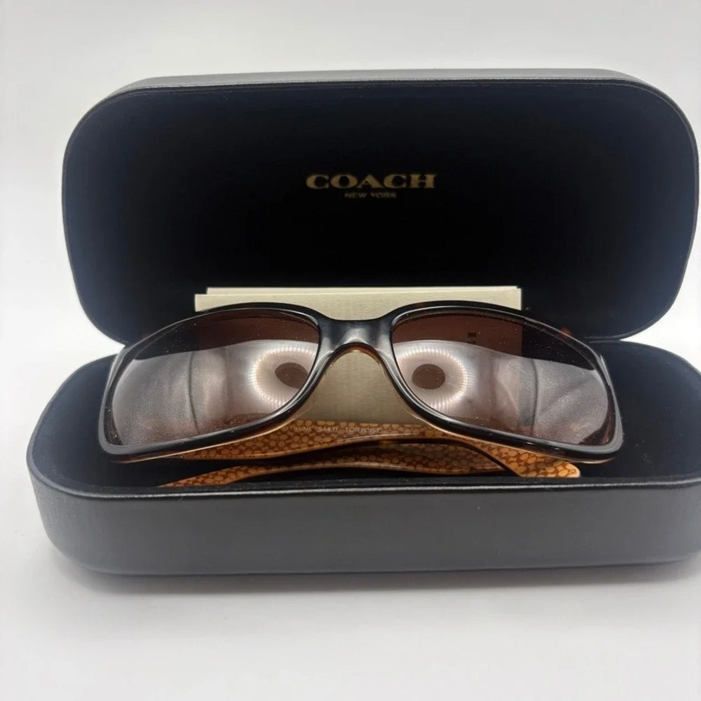 Coach Delphine S443 Tortoise Shell Sunglasses Brown Gradient Lens with Case